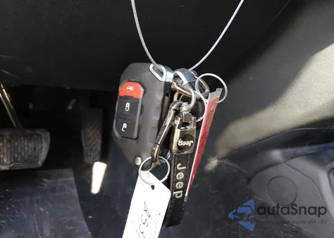 2023 Jeep Wrangler 4-Door Rubicon 4X4 z USA, uszkodzony, nr VIN 1C4HJXFG8PW558649